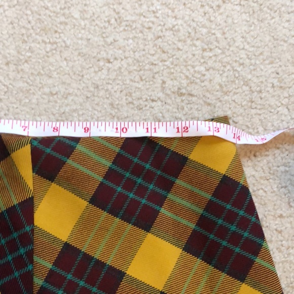 (SOLD)Zara skirt - Picture 2 of 4